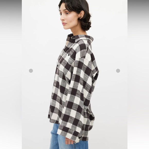 R13 Oversized Plaid😎 - Picture 4 of 13